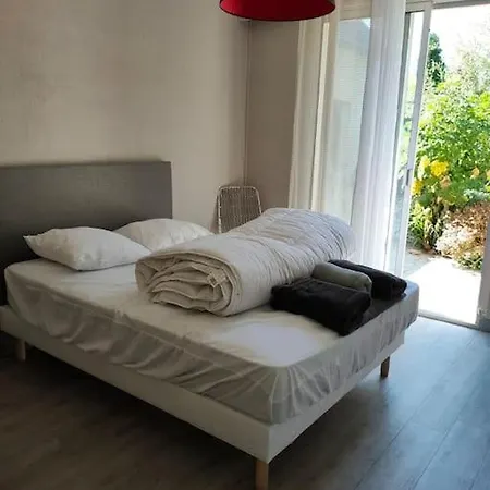 La Lumineuse Du Moulin Villa